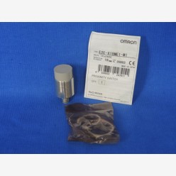 Omron E2E-X18ME1-M1 Sensor (New)